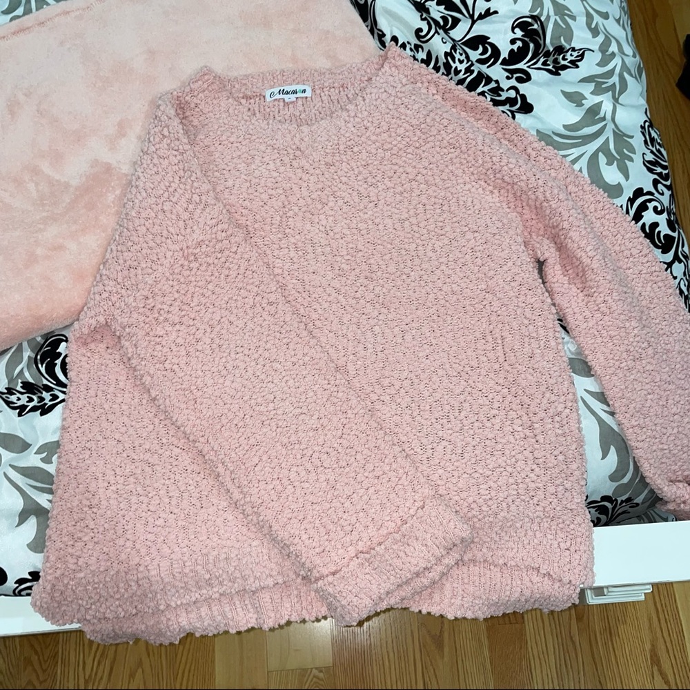 Boutique popcorn sweater